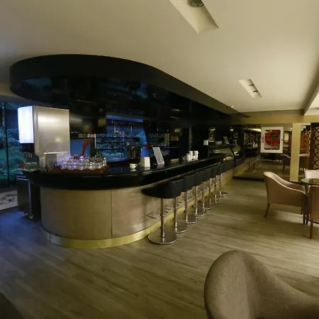 Ξενοδοχείο Turunc Resort Hotel 5*